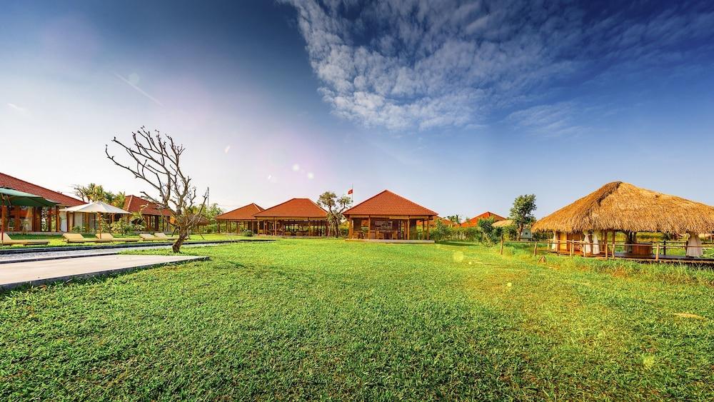 Allamanda Estate Hotel Hoi An Exterior photo